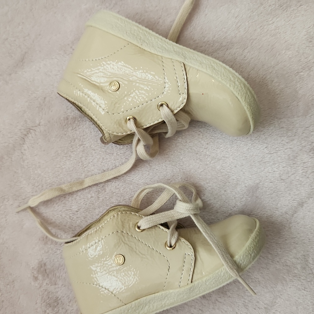 Naturino Falcotto Kids Cream Lace-Up Shoes